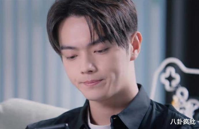 鹿晗|发腮堪比“毁容”!16位因发腮颜值暴跌的明星