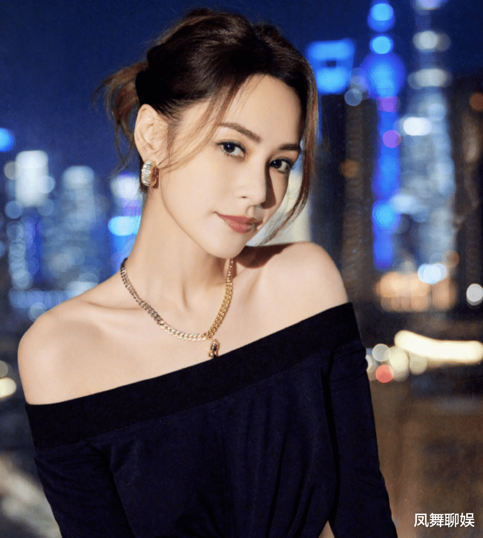 赖弘国|阿娇前夫赖弘国为妻子庆生,两人穿背心好接地气