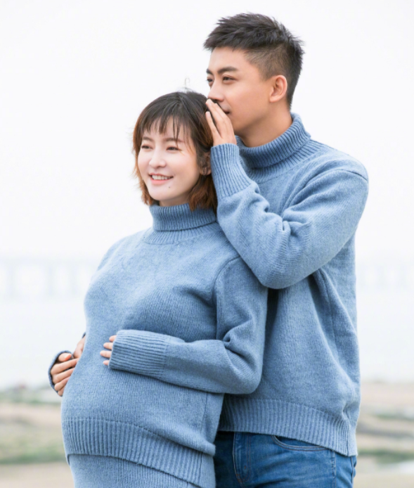 李佳航|李晟为老公理发,李佳航乖巧配合超幸福,两个月前被曝离婚双双辟谣