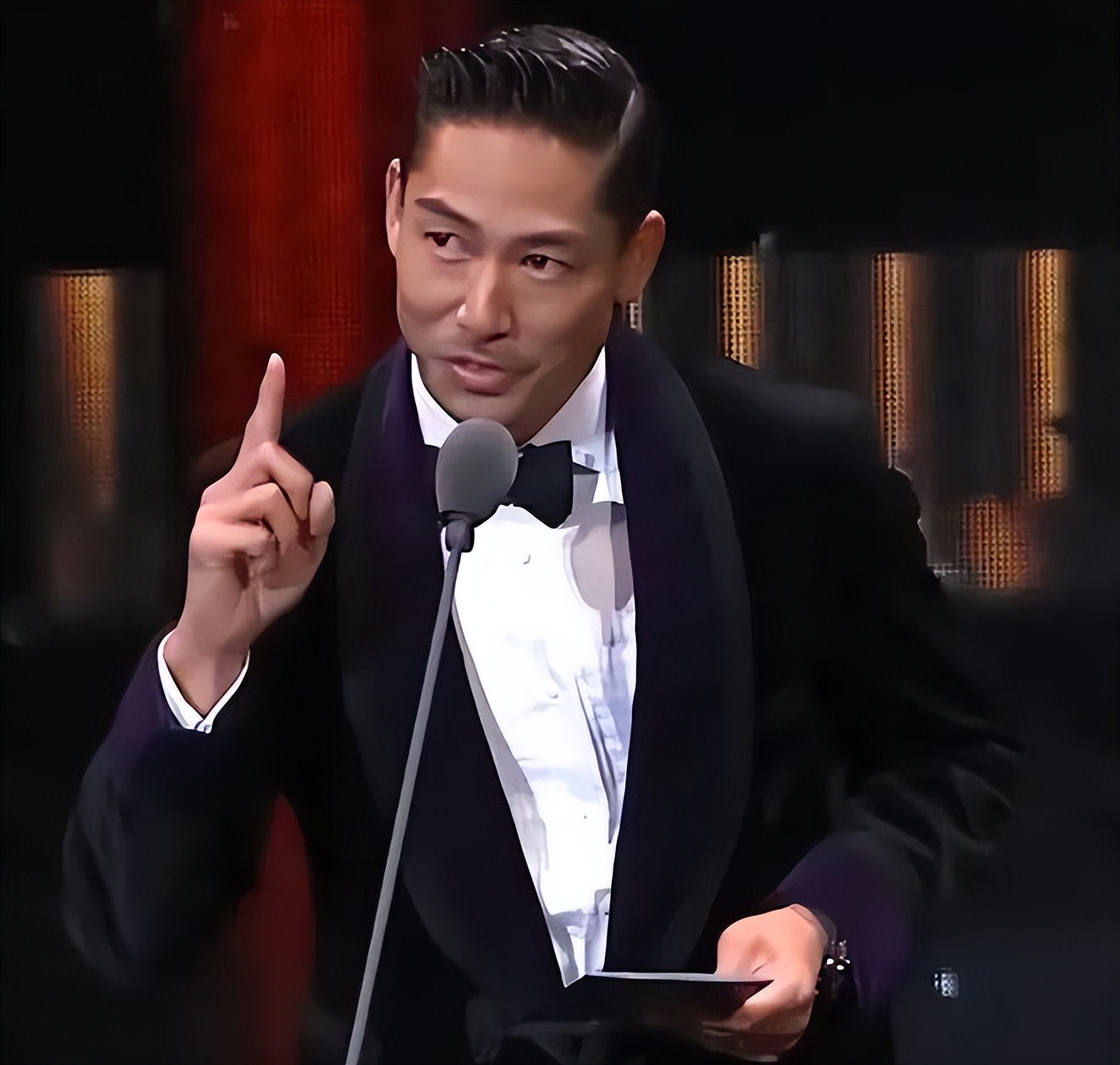 台湾|台湾春晚太奇葩:劣迹艺人罗志祥受热捧 林志玲日本老公压轴