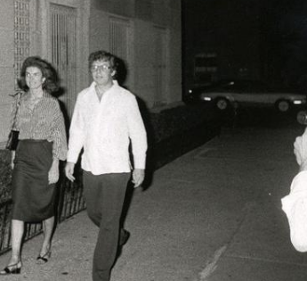 杰奎琳|杰奎琳:20多岁嫁给肯尼迪,30多岁就遭嫌弃,拿着几千万优雅转身