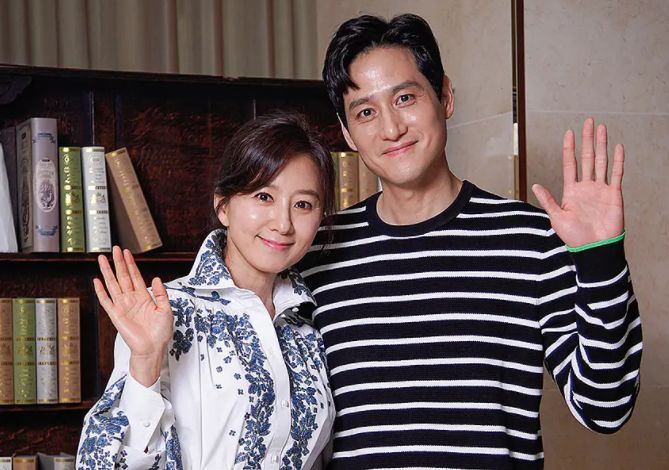 金喜爱|《夫妻的世界》2年，金喜爱气场大开，韩韶禧资源提升全款购别墅