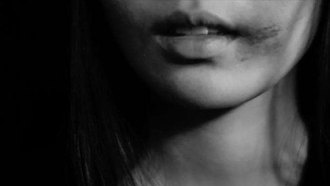 徐大宝|娱乐圈家暴到底多严重？女星举报丈夫家暴，男方称家中发现避孕套