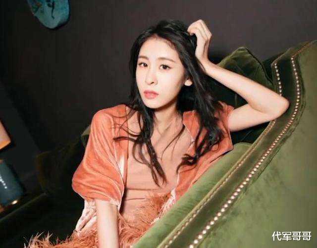 黄圣依|盘点突然曝光生过孩子的八大女星，谁最让人意外？