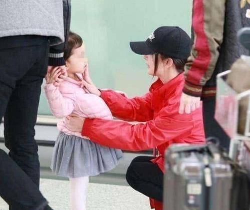 杨幂|承认没给女儿好的原生家庭？杨幂不后悔：有些课，她终究要自己上