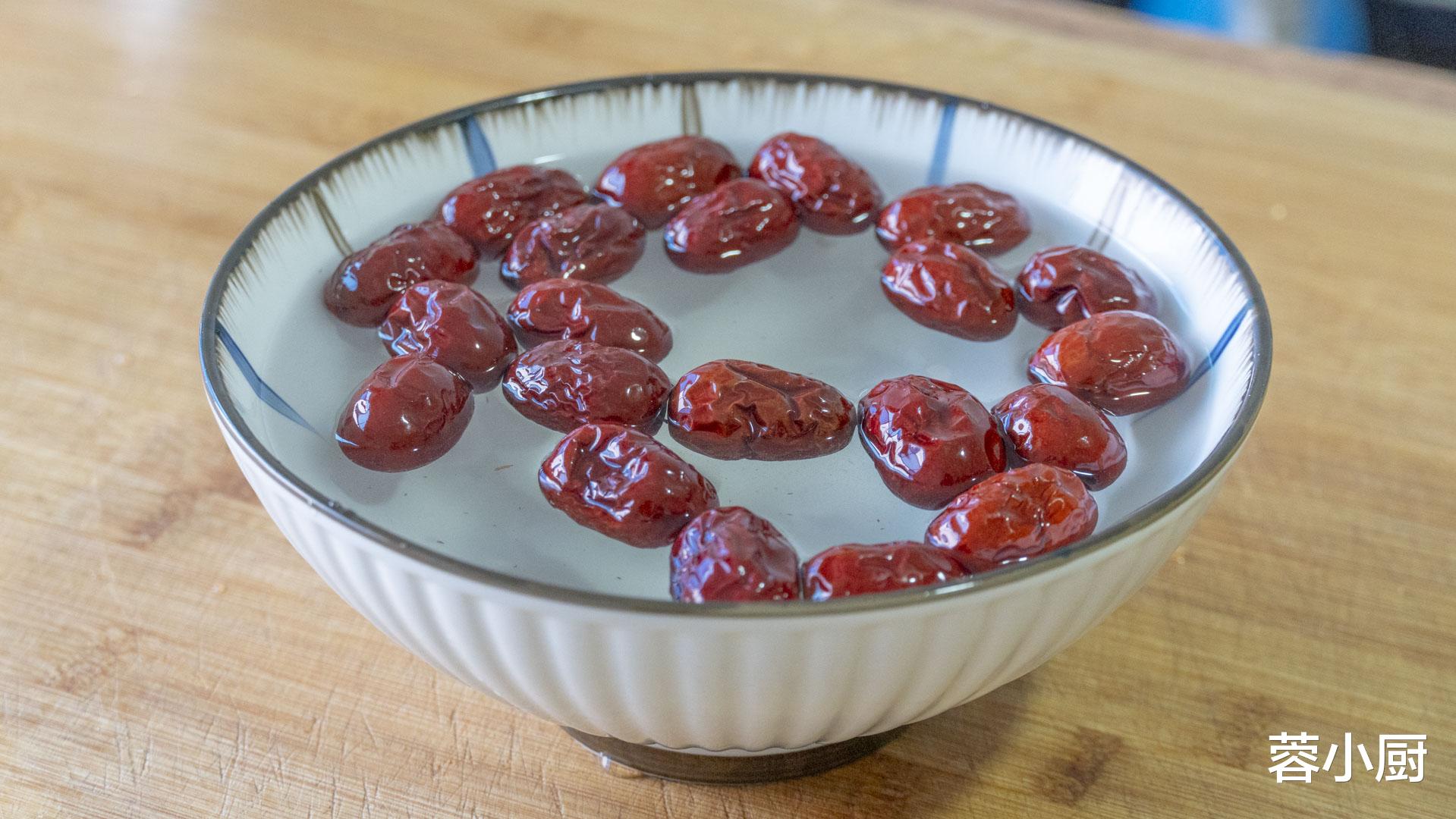 春季倒春寒，多吃“3白3红3黄”，御寒暖身解春乏，应时节身体好