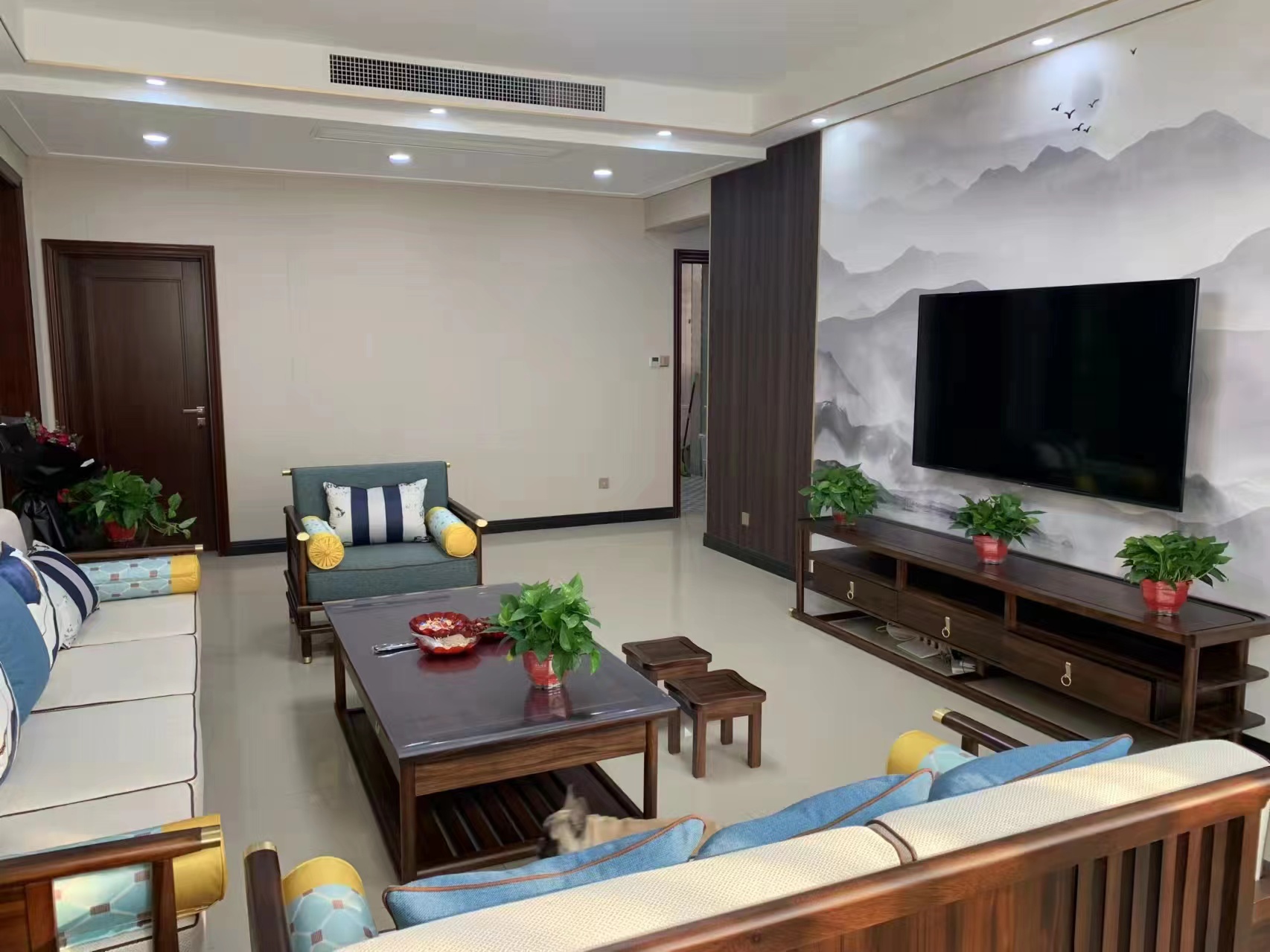 新中式家具让心灵回归纯真生活