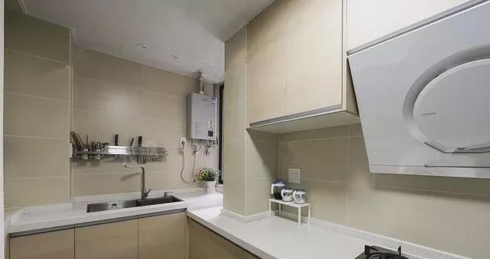 顶楼90平小复式半包6万,赠送的露台这样设计,瞬间多出一间房