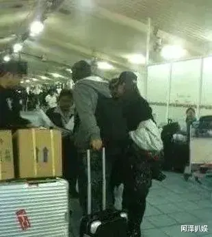 江铠同|天！当三儿成瘾，插足张翰郑爽，狠甩爽子一巴掌！