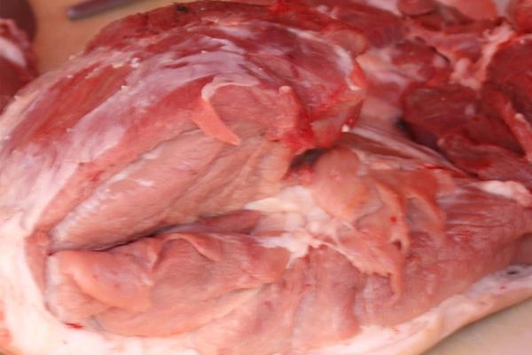 猪肉|猪肉放在冰箱超过这个时间需扔掉，告诉家人，不要怕浪费