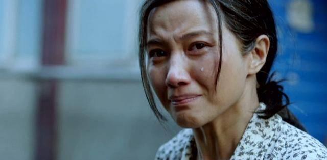 颜丙燕|她为给母亲治病跑8年龙套，后8次获得影后，却一直不温不火