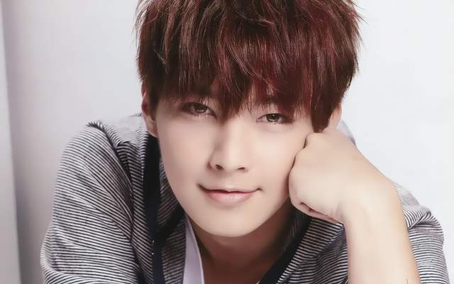 分界线|继田馥甄后，炎亚纶发早餐动态再惹争议，被网友质疑立场有问题