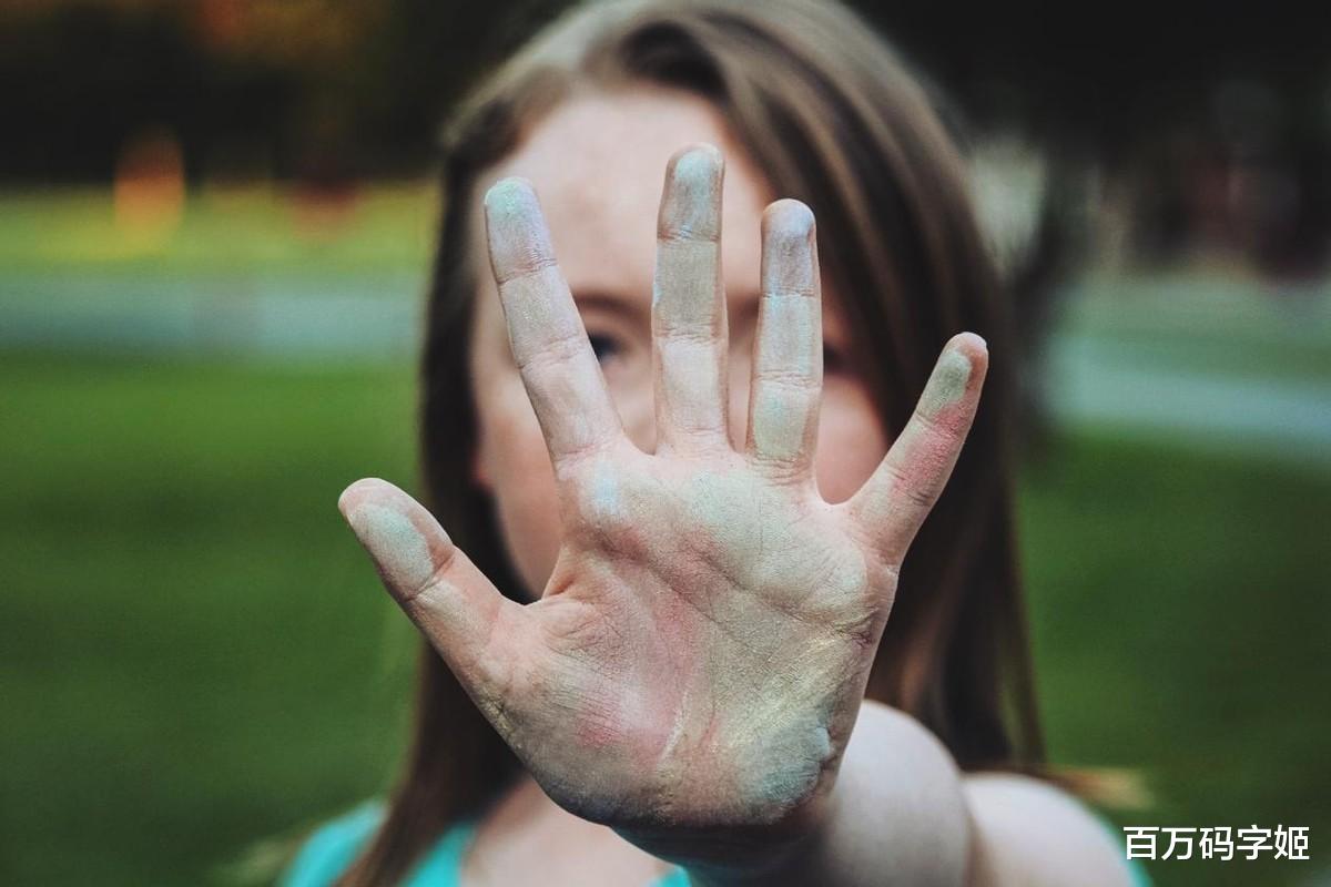 应届生|“老板放话，让我在整个上海都找不到工作”：有些公司，真的下头