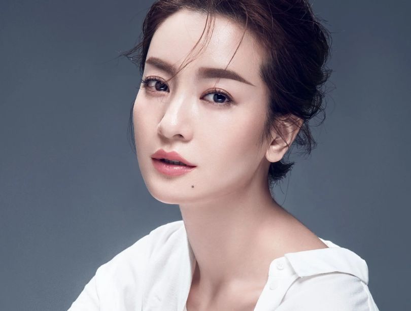 杨幂|唐山事件打人男子近照曝光，长相富态生活奢靡，网传已花60万私了