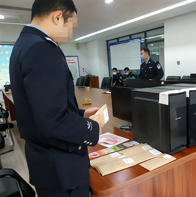 纪实：女大避父！上海一老汉酒醉后，女儿遭殃，引发一起伦理悲剧