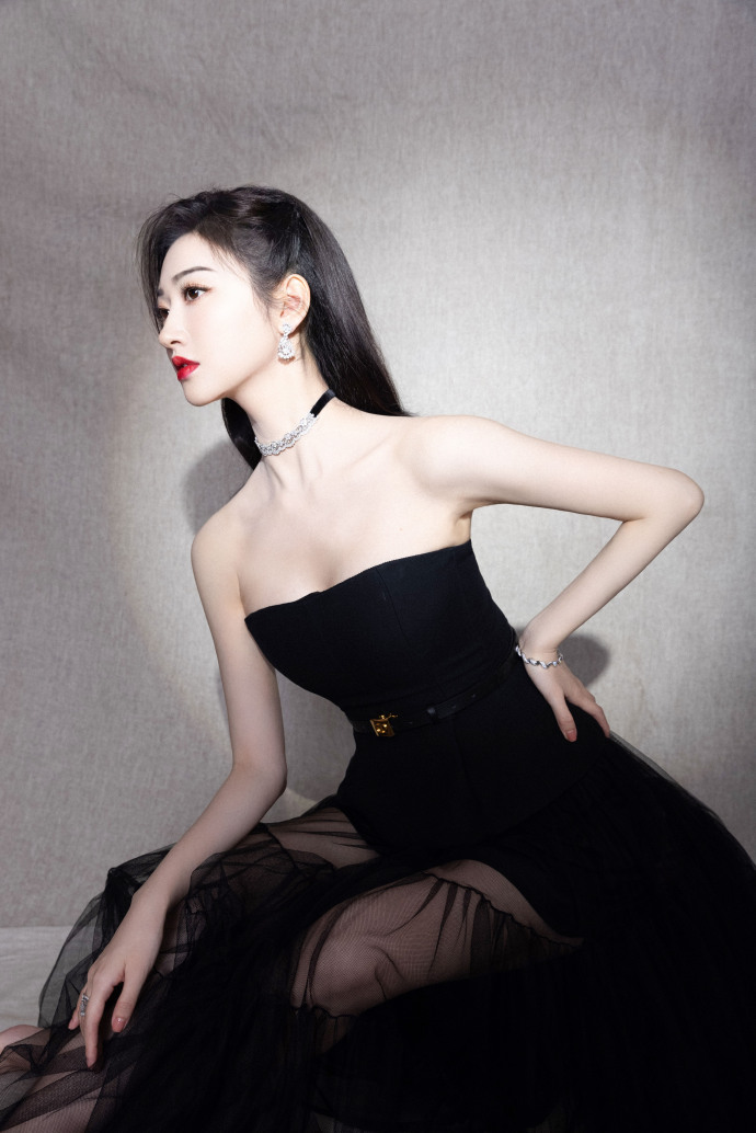 景甜|《司藤》之后开始对景甜路转粉，有颜值又有演技的美女谁不喜欢呢？