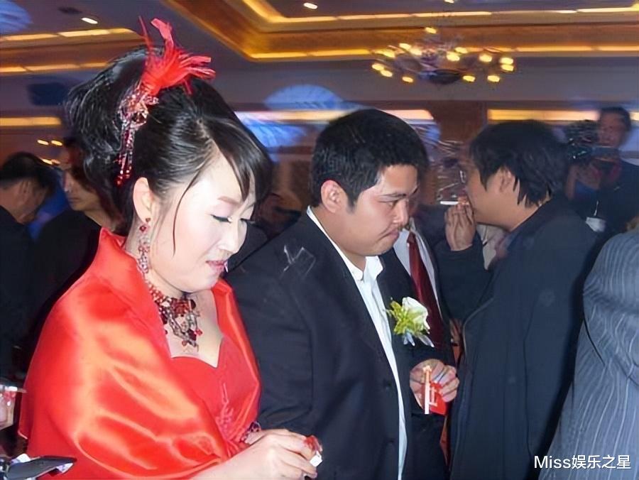 赵本山|月薪7500不如普通人，赵本山儿子自曝是最穷富二代，每天按时上班