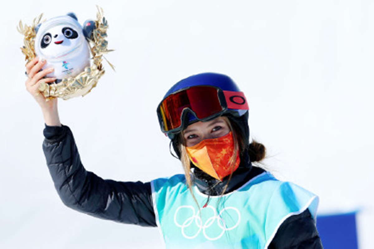 西葫芦 谷爱凌“五环美甲”美上热搜，还有哪些美甲款式适合春天？