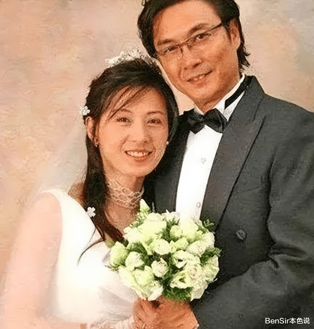 刘松仁|刘松仁:天生男主从没跑过龙套,却被暗示泰国空姐太太是人妖?