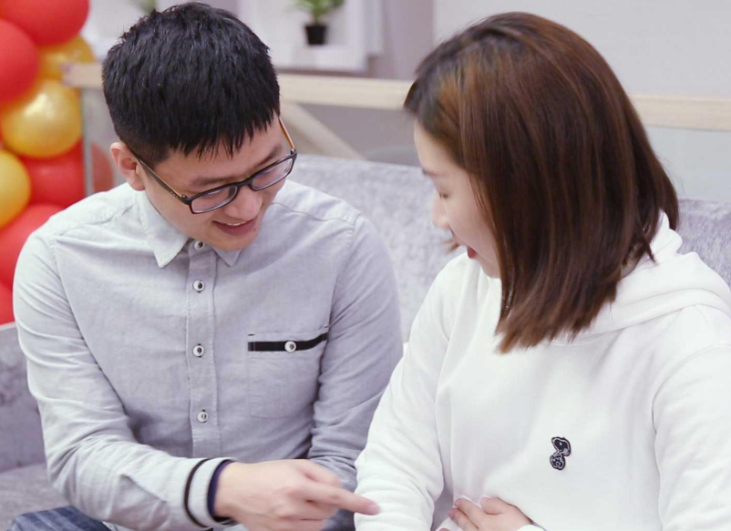 00后|“怀孕即离职”,某公司的员工承诺书火了,网友:一个巴掌拍不响