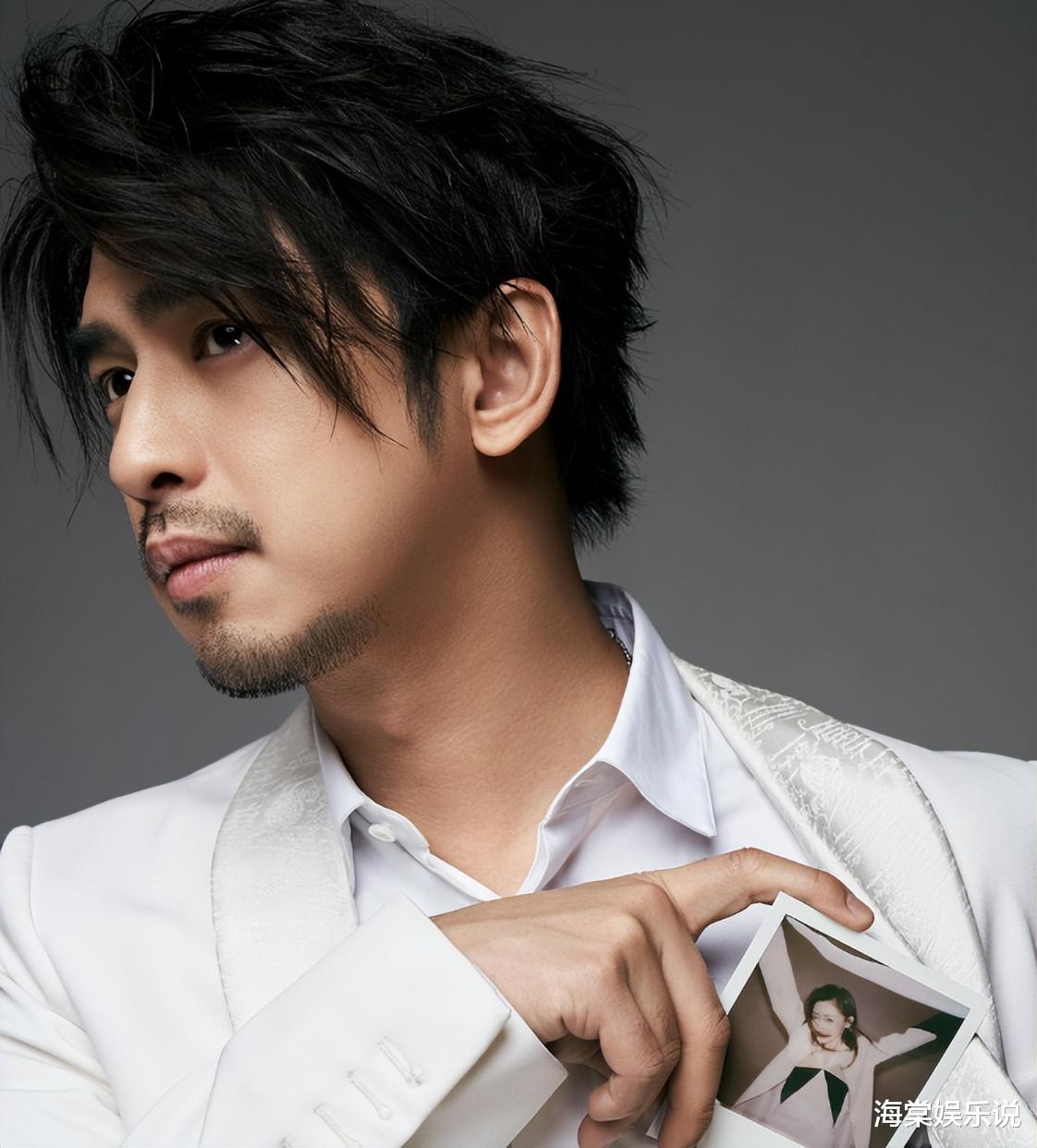 陈柏霖|陈柏霖感染新冠!演《蓝色大门》风靡全国,患病身体不适缺席活动