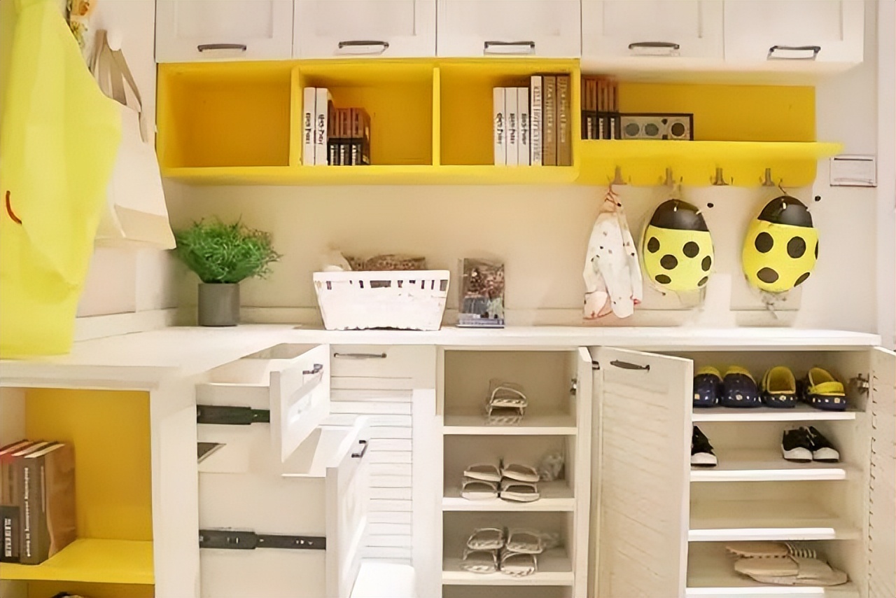 入户玄关鞋柜,只要做好6点,让你的鞋柜更漂亮,更实用
