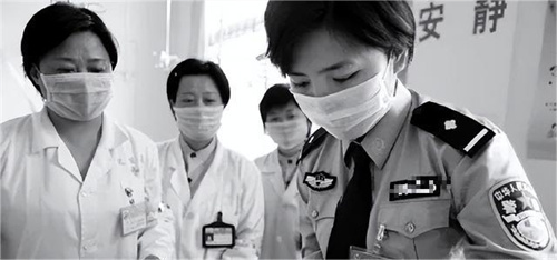 2002年广西一女护士给同事注射毒鼠强致死,事后辩称:只是开玩笑