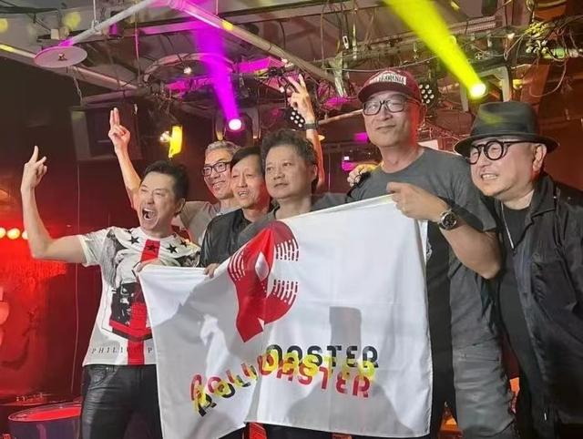 张嘉欣|61岁庾澄庆首次公开妻子，再婚6年，与张嘉欣对唱秀恩爱