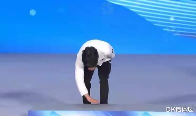 冰墩墩|19万人点赞！韩国选手自证清白，晒出“冰墩墩”的照片