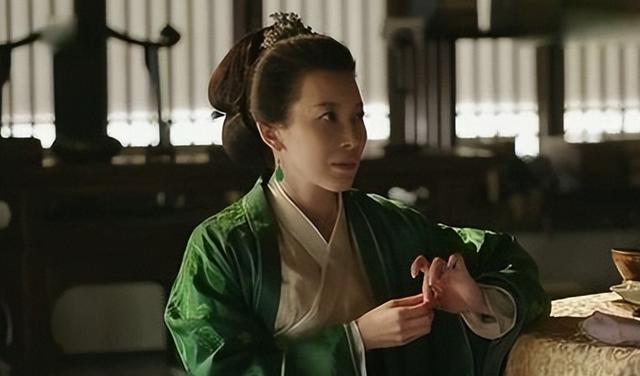 张琰琰|张棪琰：弃画从影，凭借《知否》康姨妈翻红，嫁圈外老公生活美满