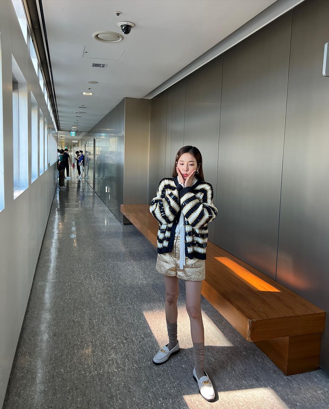 朴山多拉|39岁朴山多拉，37公斤身材认证，超细的筷子腿，吃了防腐剂的美貌