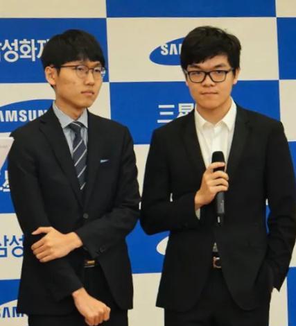 申真谞|自我感觉良好！韩国棋院，会不会劝申真谞九段放弃团体赛？