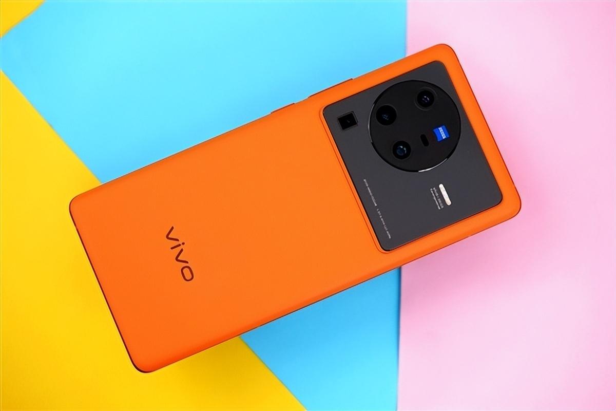 高通骁龙|搭载骁龙8+，还有折叠屏？vivo两款新旗舰即将发布