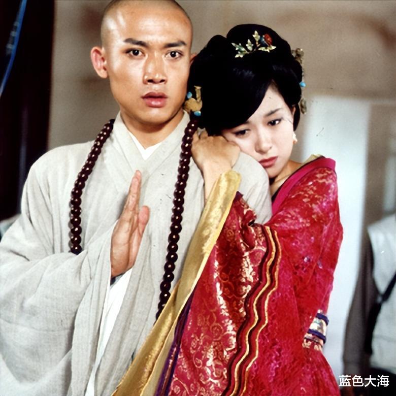 沈傲君|演员沈傲君：我这辈子最正确的决定，就是34岁为外交官丈夫生儿子