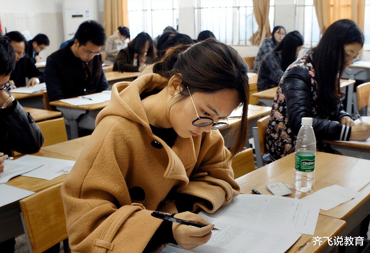 大学生|新一轮下岗潮即将到来？两大行业深受影响，毕业生做好心理准备