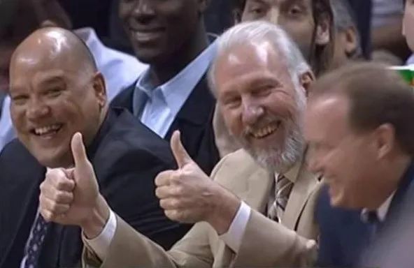 公牛队|炸了！NBA又有重磅签约？球队老大亲自出来招人