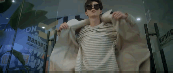 迪丽热巴|救命,内娱看不上的沈月,已经火遍越南了!