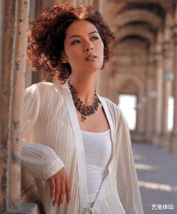 刘岩|2008年奥运会的独舞,凌空一跳摔成残疾,让张艺谋内疚一生