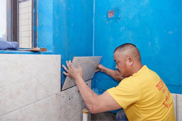 装修中很重要的问题,很多人入住后才后知后觉:瓷砖尺寸怎么选?