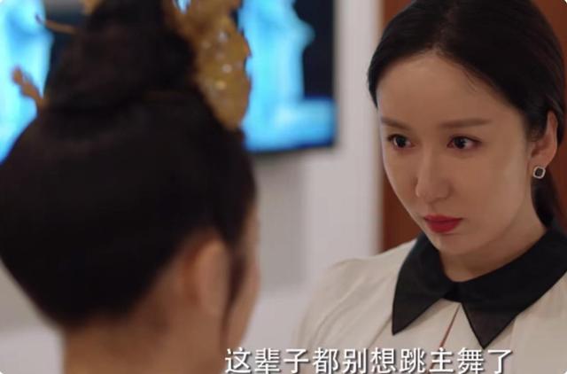 娄艺潇|《我们这十年》中的两位女演员，明明年龄相差不大，演技却是天差地别