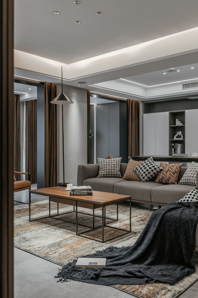 140平四房改两房现代风设计,在删繁就简中呈现出诗意的空灵