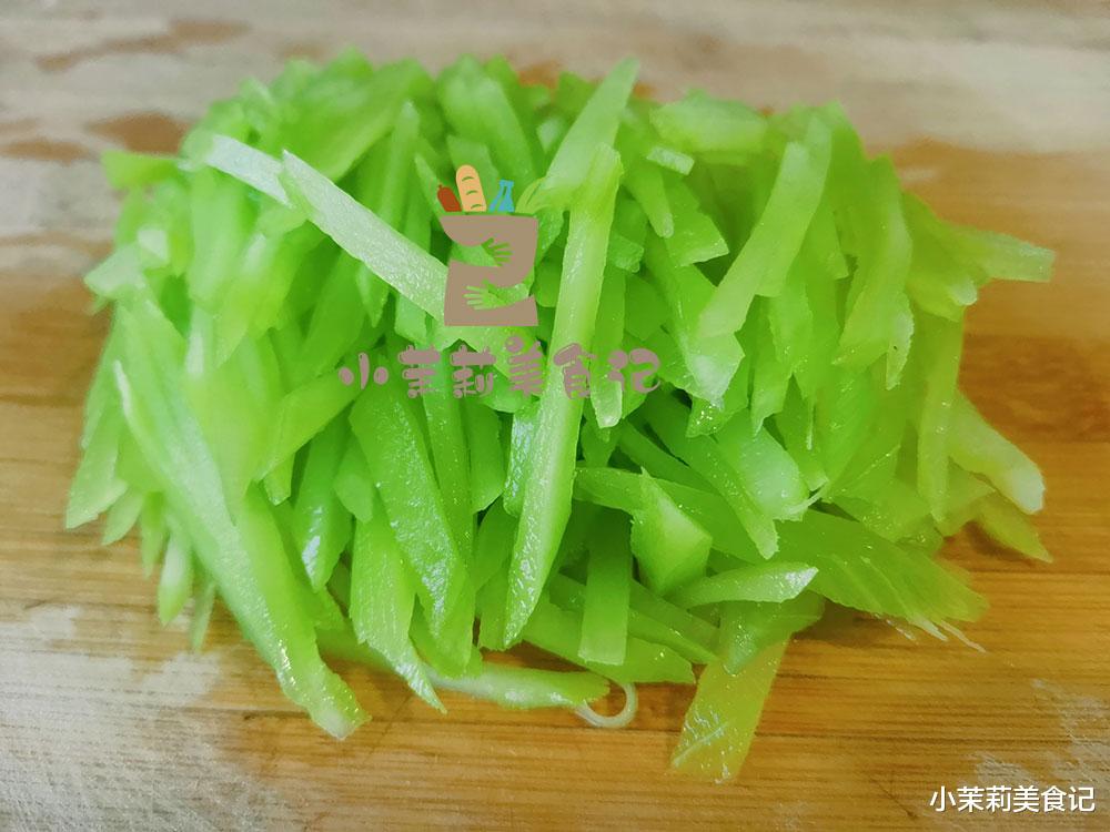 大雪将至，建议中老年少吃土豆南瓜，多吃4种“千金菜”，多受益