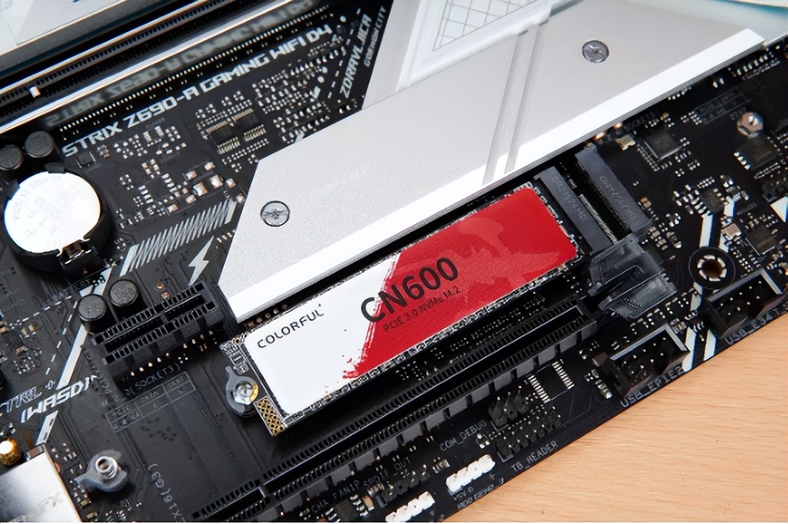 七彩虹|超乎意料之外的强悍表现,七彩虹战戟CN600 国产系列固态实测体验