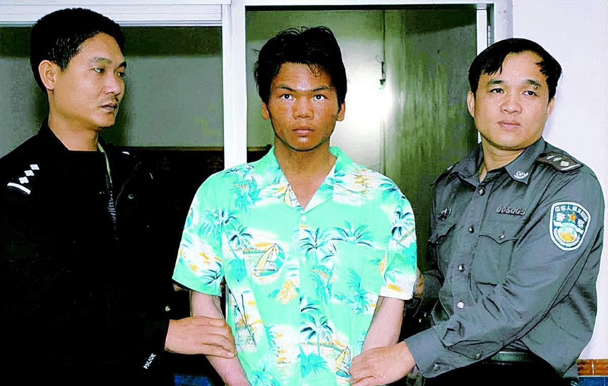 马加爵:短暂的24年人生,从优等生到A级通缉犯,发生了什么?