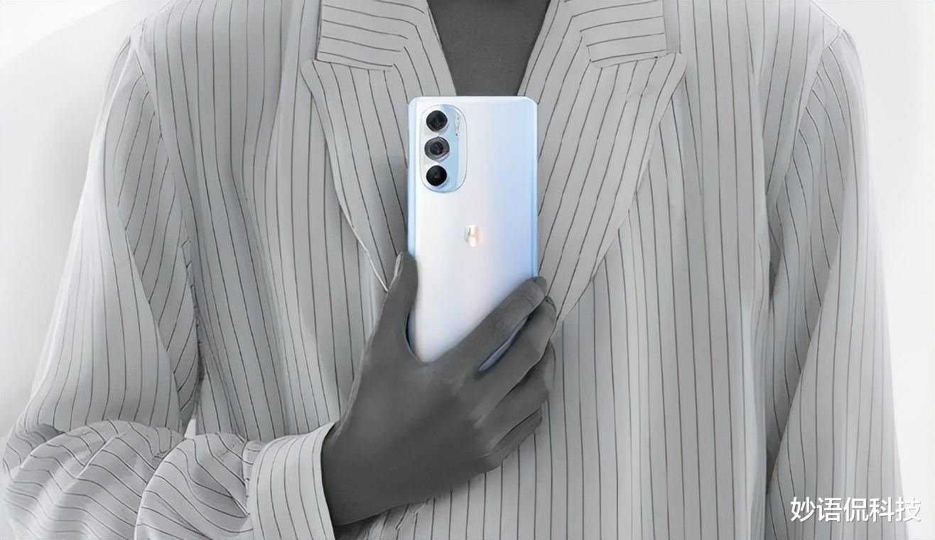 摩托罗拉|摩托罗拉怎么了?4nm旗舰下跌600,再次坐稳“价格屠夫”的位置