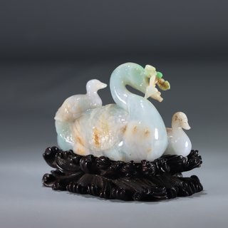 漆器|旧藏：翡翠“鹅如意”摆件（带座）