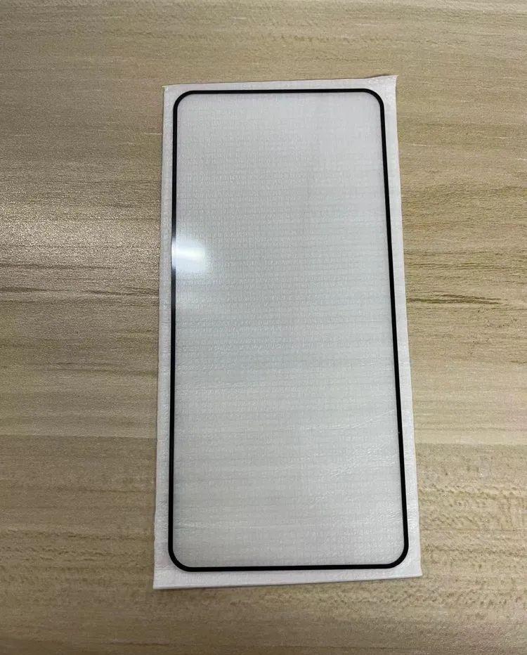 固态硬盘|小米13再曝，全新设计直屏旗舰，钢化膜照片现身