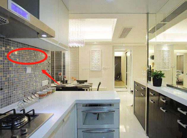 刚乔迁新家就被邻里笑话,称这16处装的离谱!没价值,还砸重金