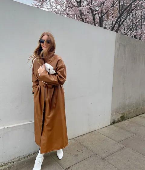 杰森·斯坦森|54岁杰森斯坦森罕见同框34岁未婚妻,满脸温柔,二胎女儿肉嘟嘟