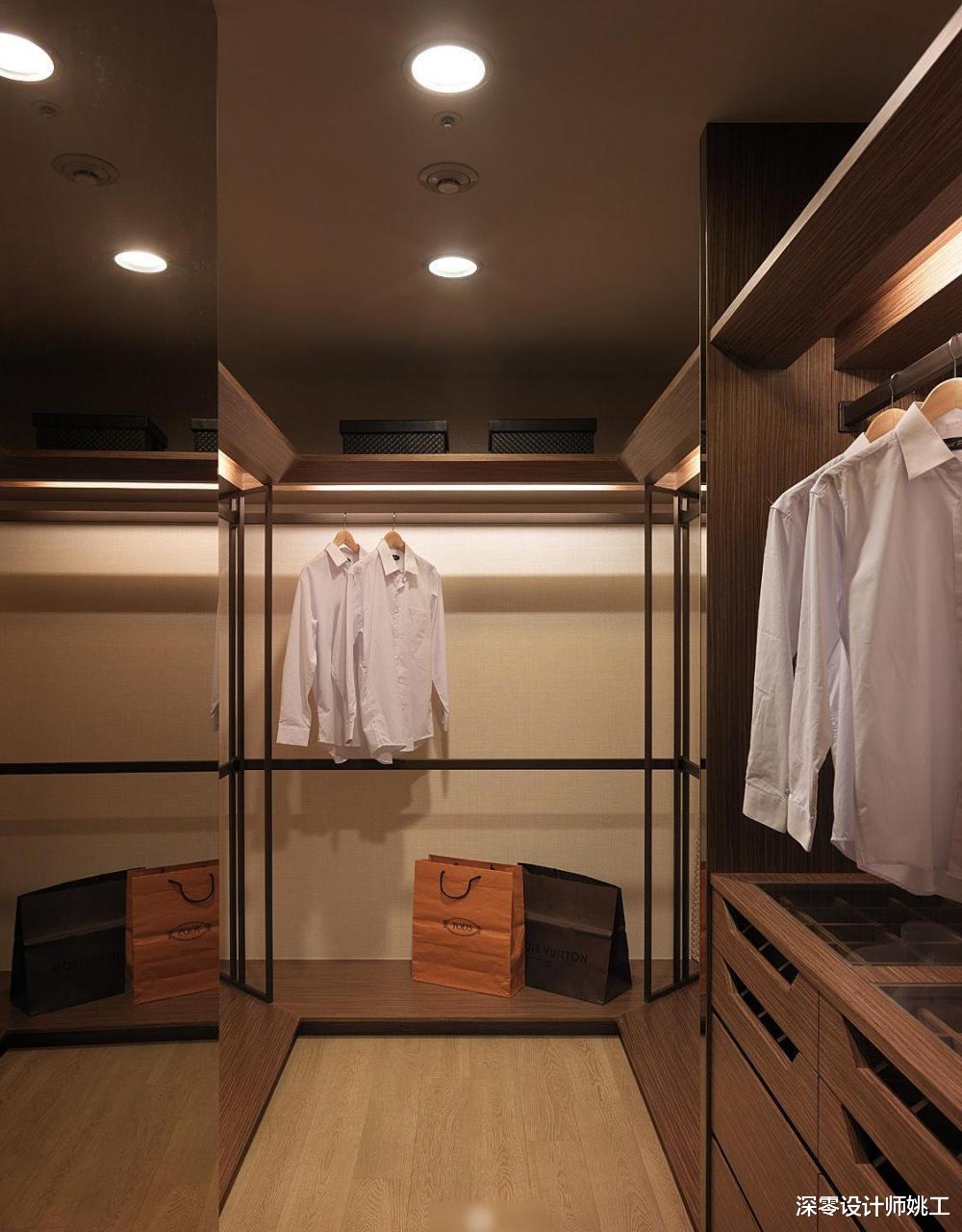 不得不承认,日本衣帽间从布局到内部规划,细节设计的非常巧妙